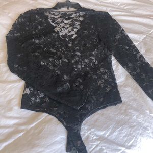Universal low cut back/front lace bodysuit
